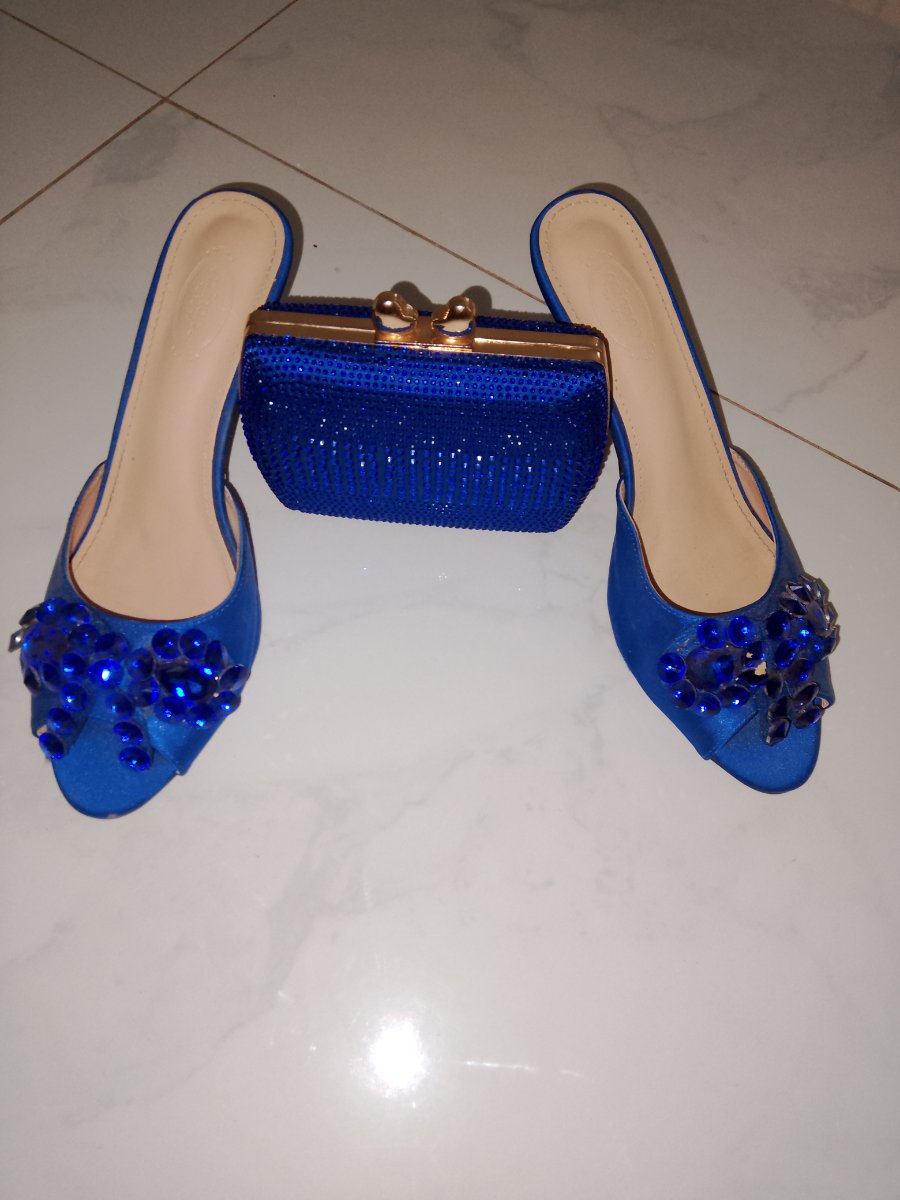 Chaussures - Image 1