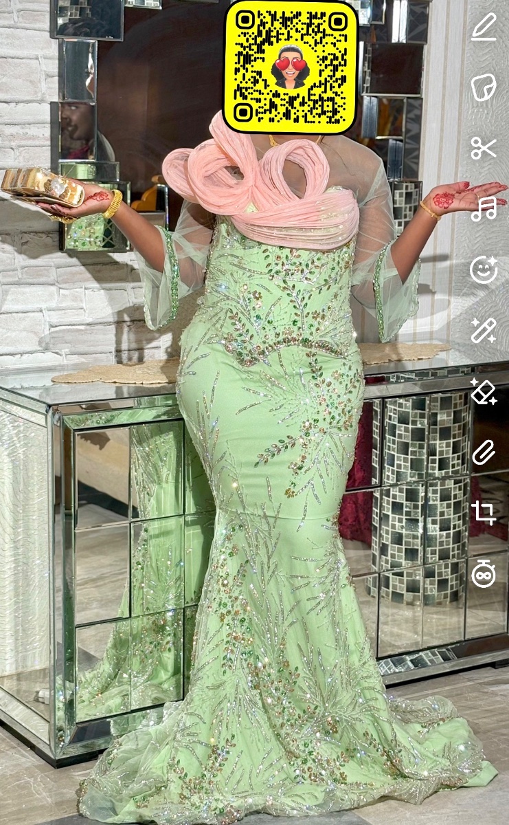 Robe cérémonie - Image 1